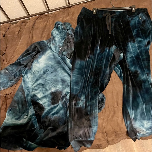 Lane Bryant LIVI outfit. 18/20 - Picture 5 of 11